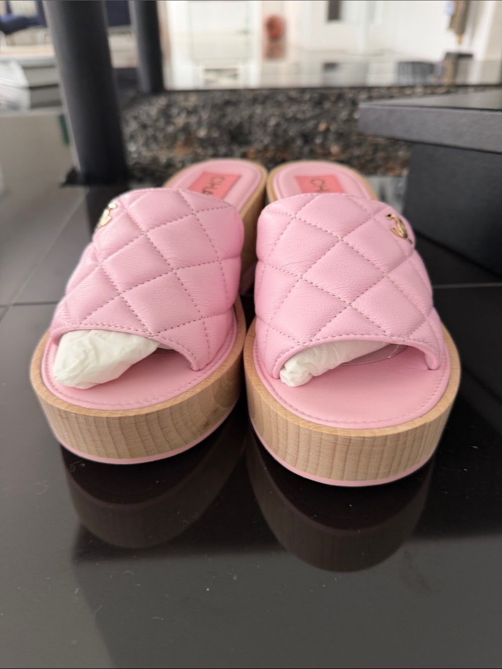 CHANEL Pink Quilted Leather Slide Mules with Gold CC--FLASH SELL-- - Picture 9 of 11